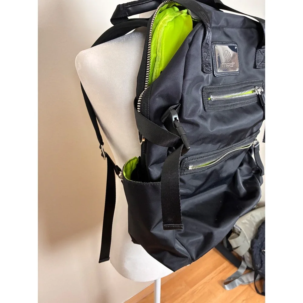 MPG Sport Mondetta Performance Gear Black Nylon Backpack Neon Green Lining